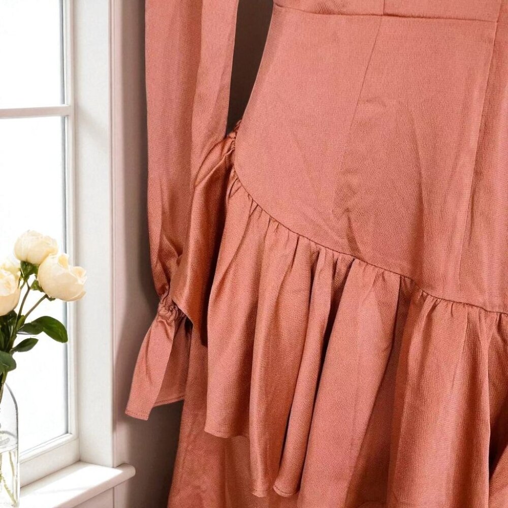 NWT BELLEVUE THE LABEL CAMELLIA MINI DRESS - Picture 5 of 5